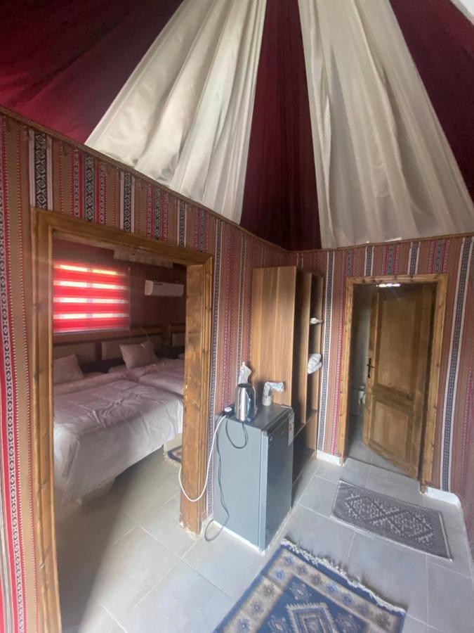 Omar Ali Luxury Camp Hotel Wadi Rum Ngoại thất bức ảnh