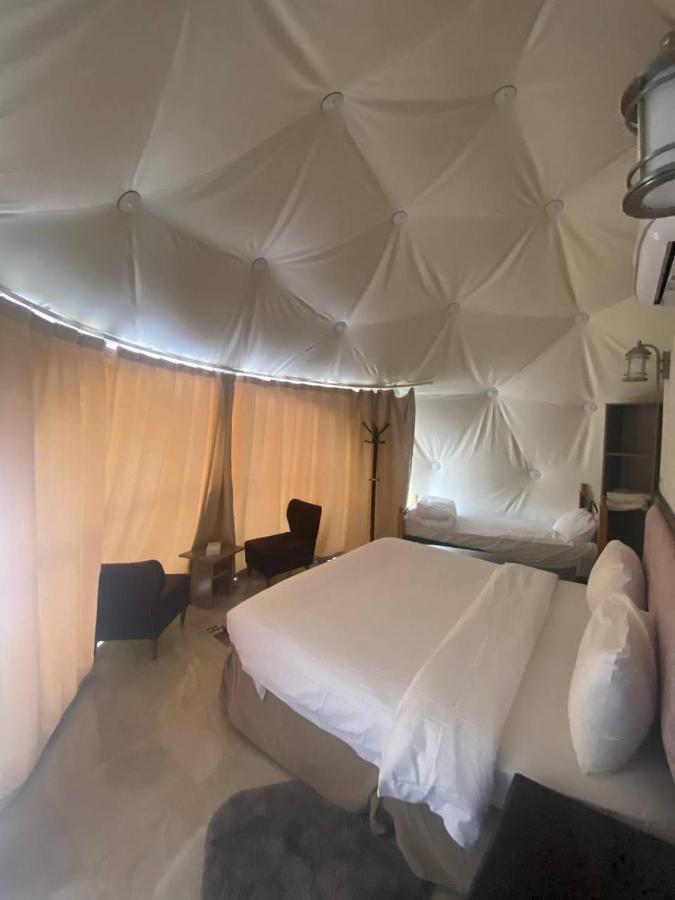 Omar Ali Luxury Camp Hotel Wadi Rum Ngoại thất bức ảnh