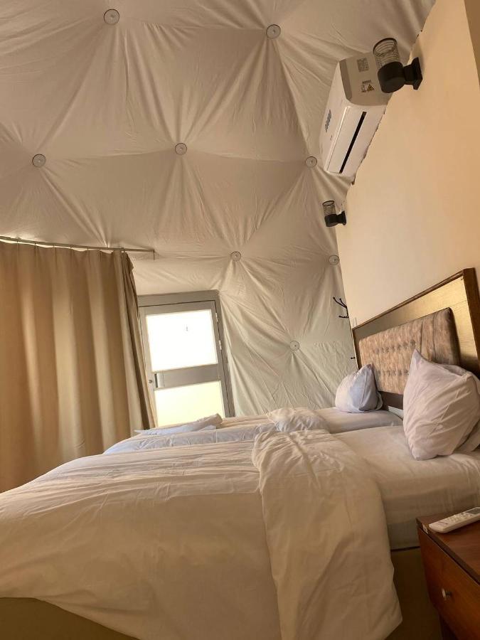 Omar Ali Luxury Camp Hotel Wadi Rum Ngoại thất bức ảnh
