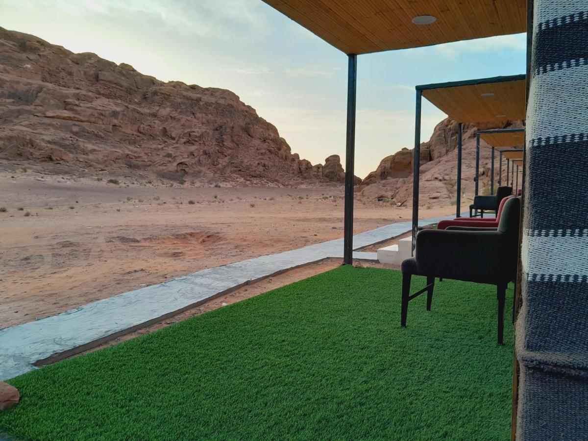 Omar Ali Luxury Camp Hotel Wadi Rum Ngoại thất bức ảnh