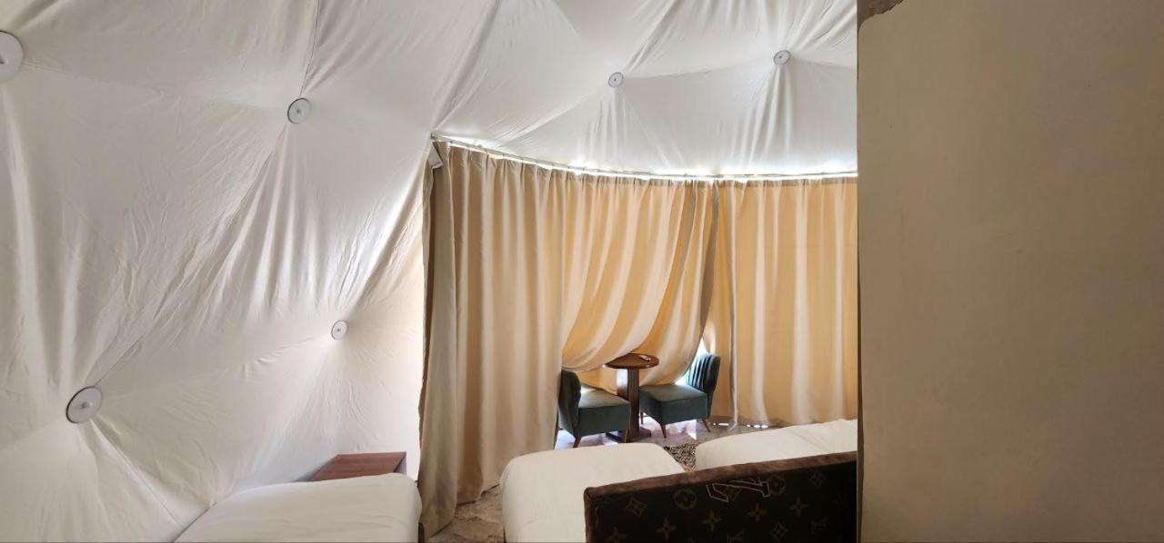 Omar Ali Luxury Camp Hotel Wadi Rum Ngoại thất bức ảnh